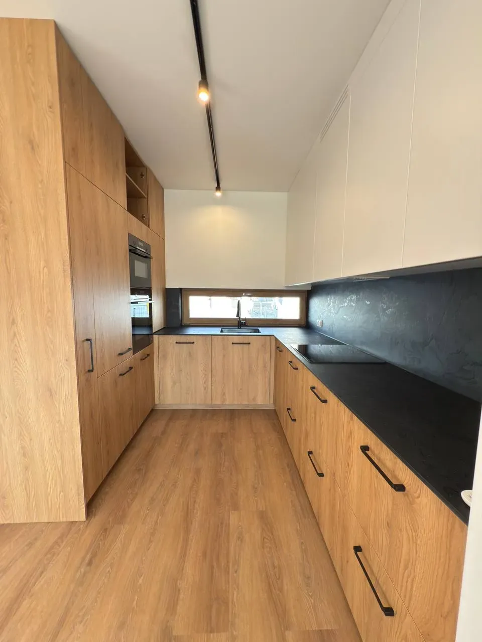 Dom do wynajęcia w Wiązownej. 3