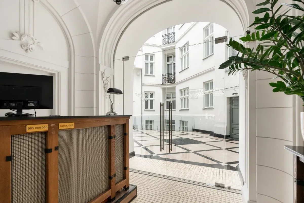 Mieszkanie do wynajęcia Warszawa, Śródmieście. 2