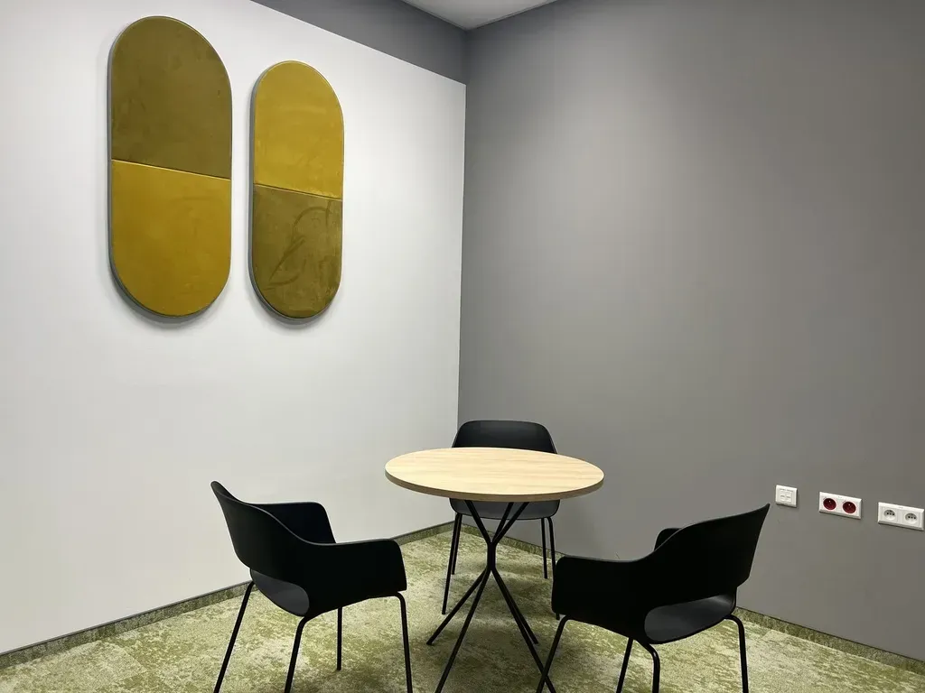 Nowoczesny lokal w budynku biurowo-handlowym. 5