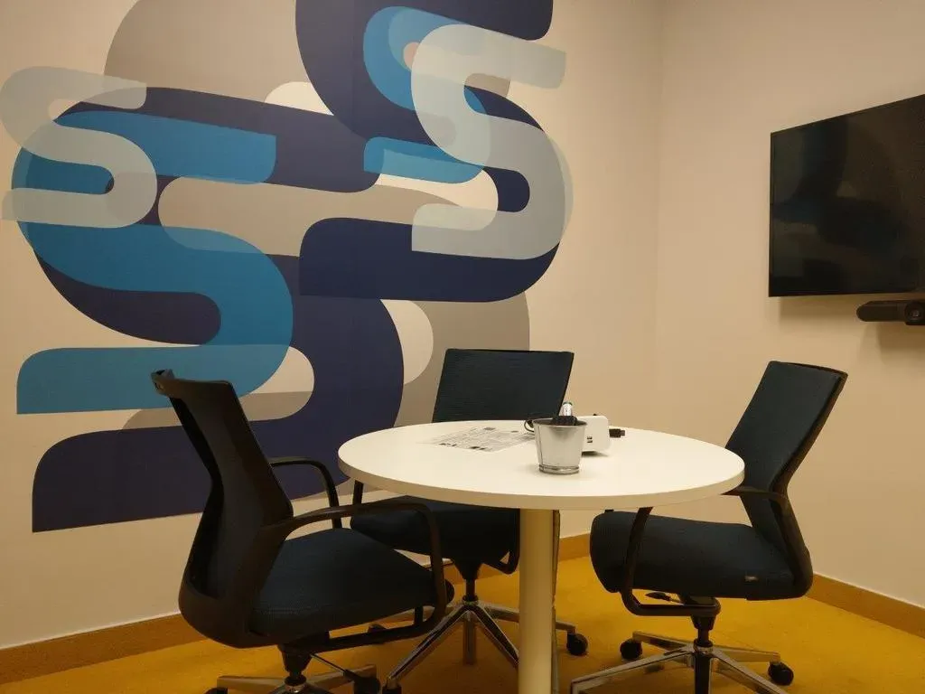 Umeblowane biuro Warszawa, Czyste. 8