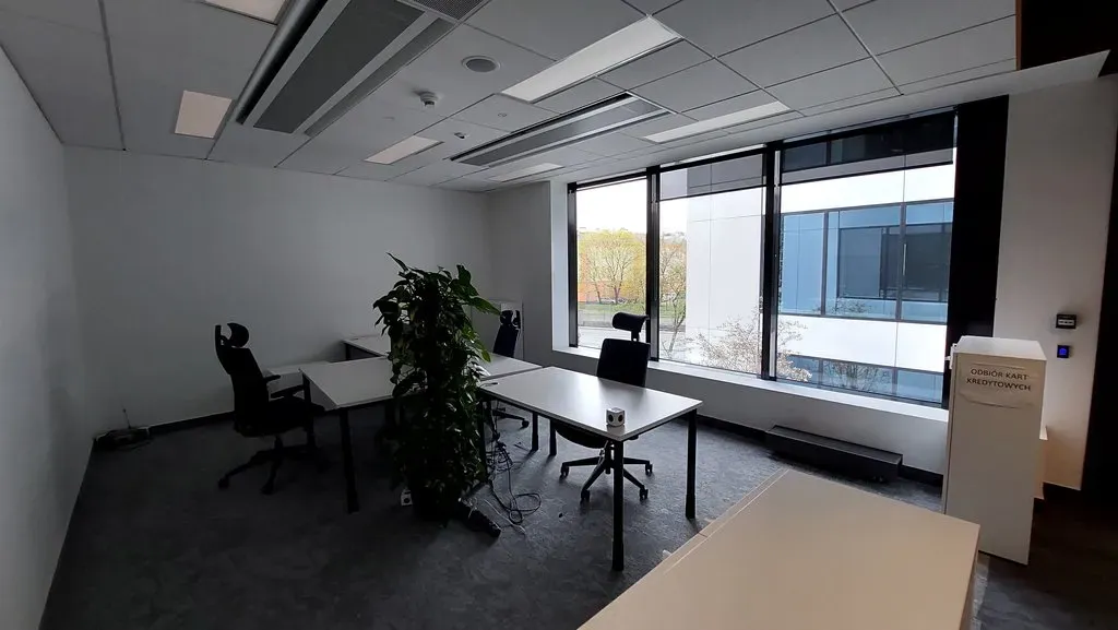 Umeblowane biuro Warszawa, Czyste. 10