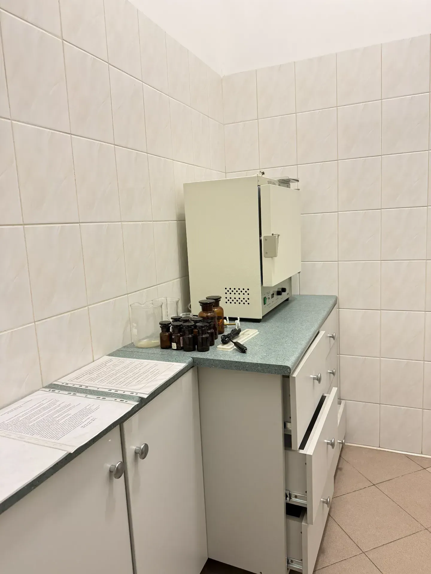 Na sprzedaż lokal w Rembertkach, Warszawa. 12