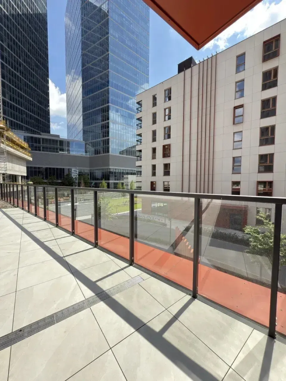 Apartamenty w kompleksie Towarowa Towers. 10